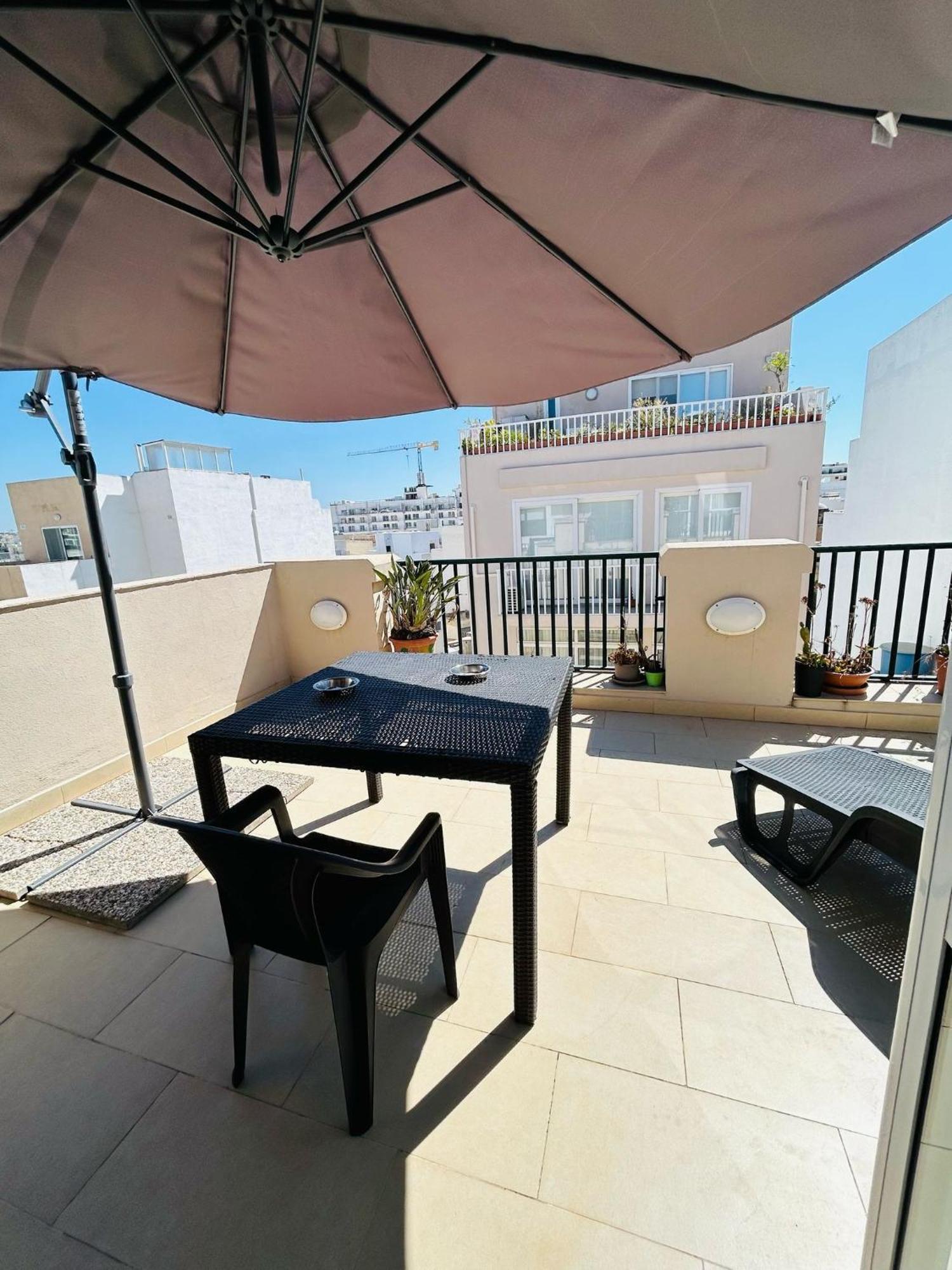 شقة Island Breeze سانت جوليان المظهر الخارجي الصورة